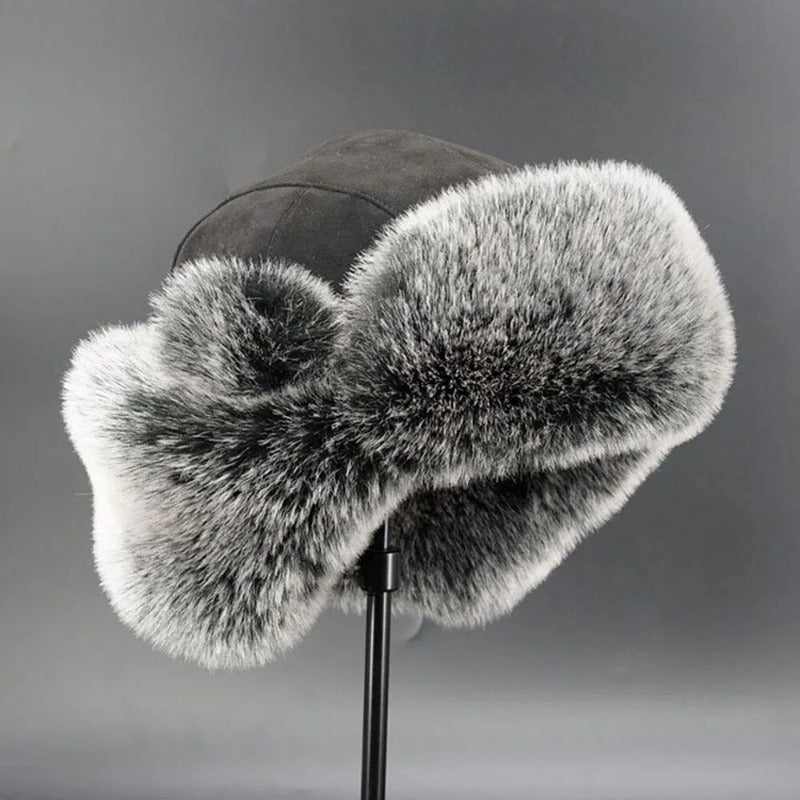 Chic Warmth: Men's Ushanka Hat