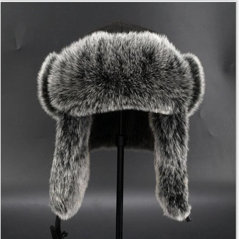 Chic Warmth: Men's Ushanka Hat