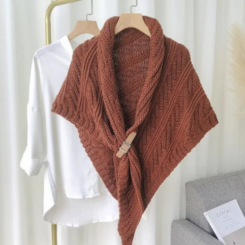 Elegant shawl that combines warmth and style! 